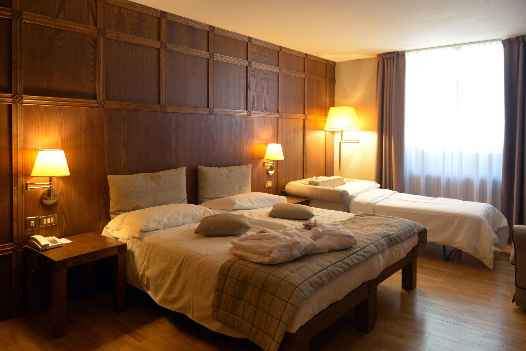 מדונה די קמפיליו Savoia Palace Hotel מראה חיצוני תמונה
