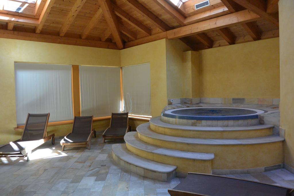 מדונה די קמפיליו Savoia Palace Hotel מראה חיצוני תמונה